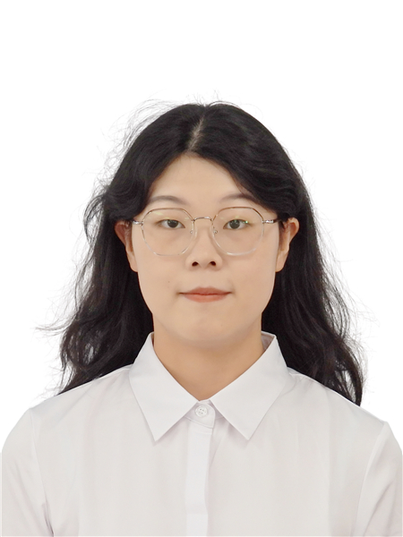 张欣.jpg